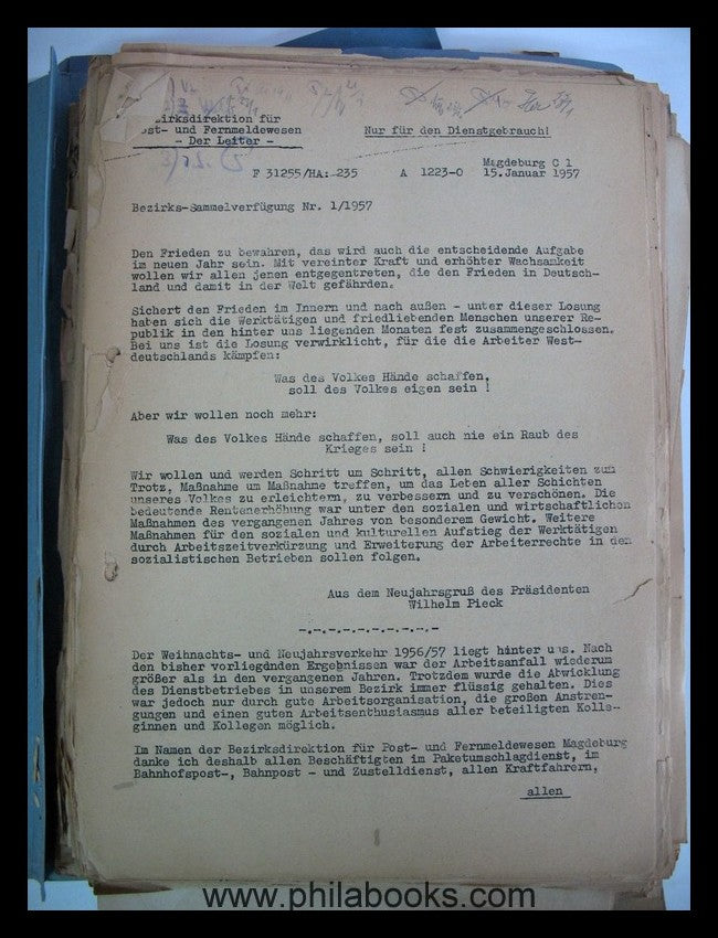 SBZ/DDR, kleines Konvolut postalischer Literatur, dabei die Bezirk ...